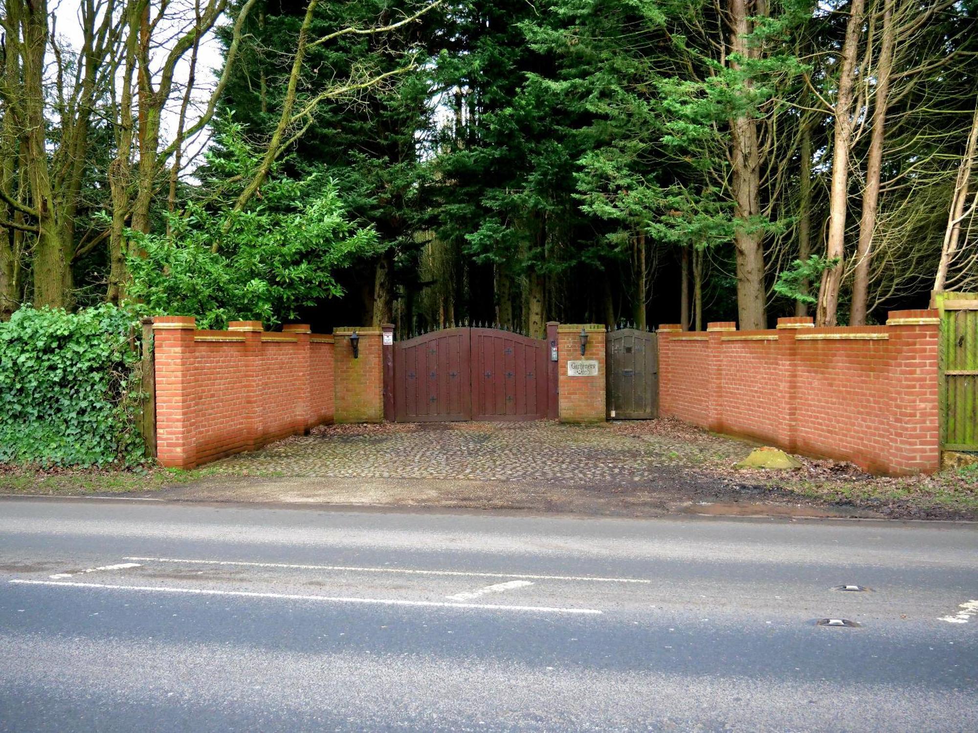 Beautiful Cottage In Brentwood Kelvedon Hatch Exterior photo